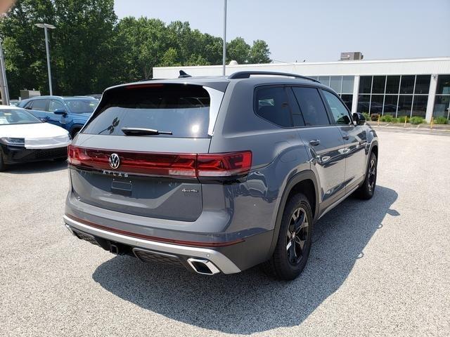 new 2025 Volkswagen Atlas car, priced at $47,745