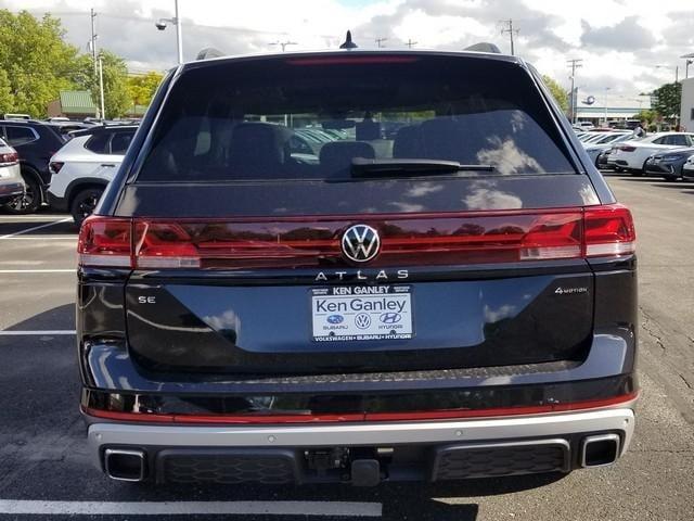 new 2025 Volkswagen Atlas car, priced at $47,308