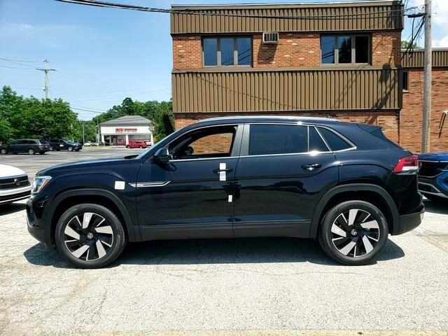 new 2024 Volkswagen Atlas Cross Sport car, priced at $44,956