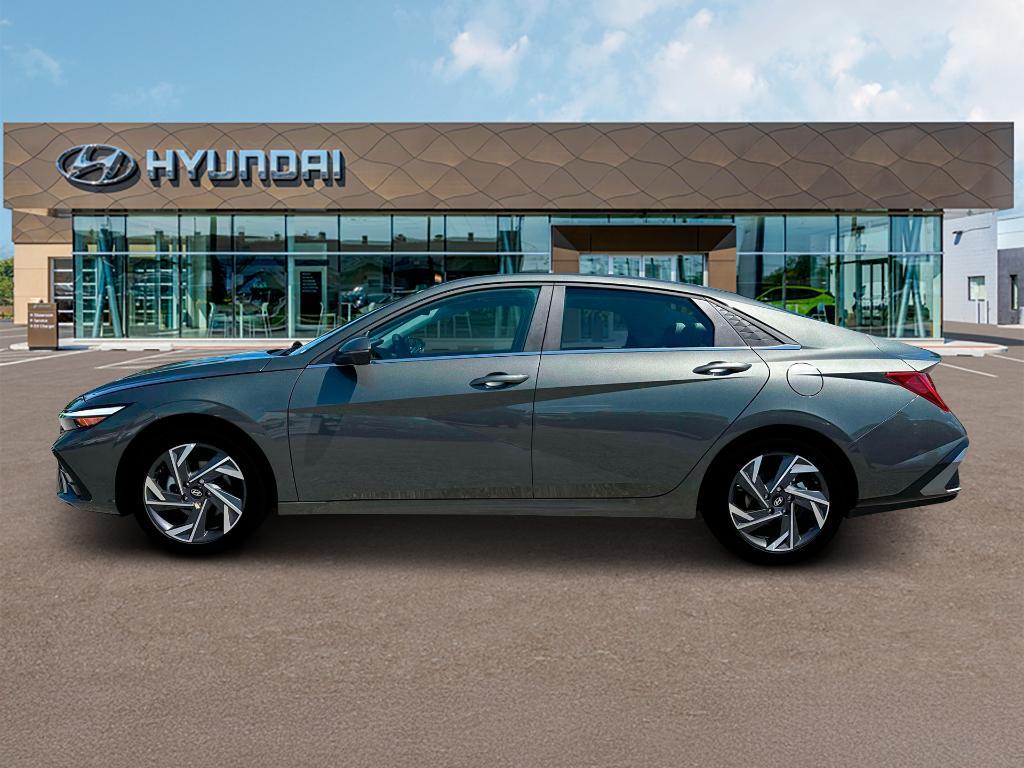 new 2025 Hyundai Elantra car, priced at $27,762