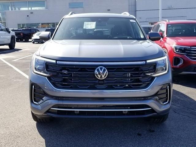 new 2025 Volkswagen Atlas car, priced at $54,140