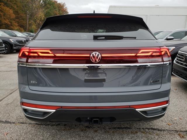 new 2025 Volkswagen Atlas Cross Sport car, priced at $48,444