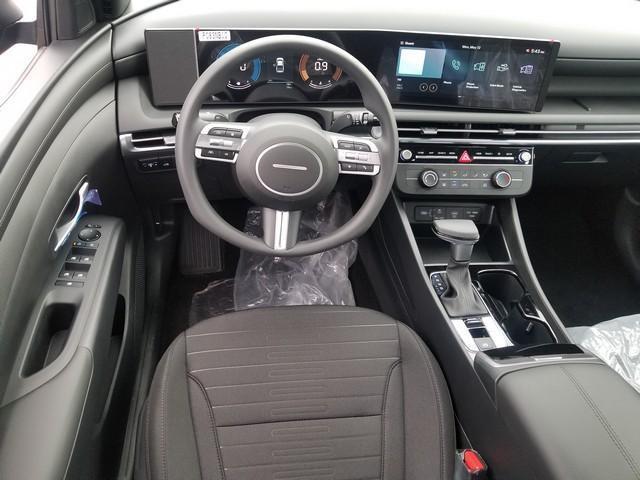 new 2025 Hyundai SANTA CRUZ car, priced at $31,937