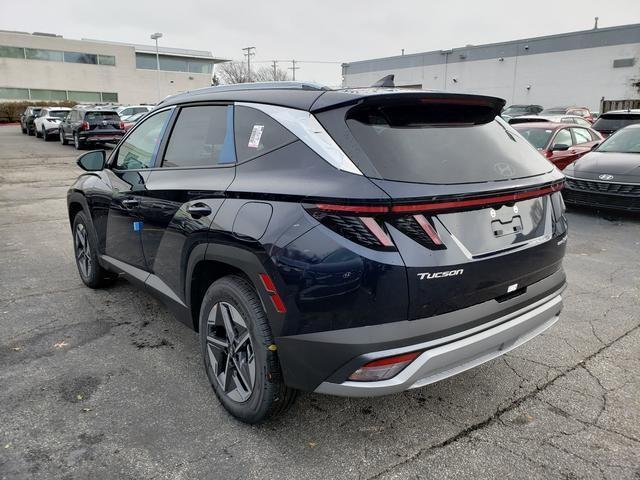 new 2025 Hyundai Tucson Hybrid car, priced at $37,257