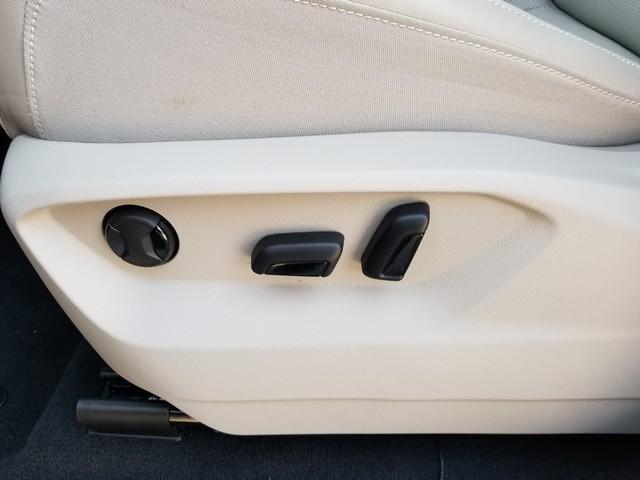 new 2025 Volkswagen Atlas car, priced at $39,077