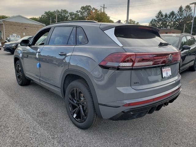 new 2025 Volkswagen Atlas Cross Sport car, priced at $50,178