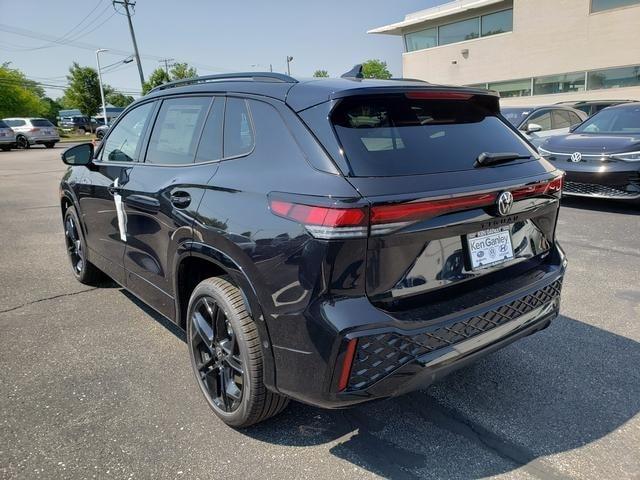 new 2025 Volkswagen Tiguan car, priced at $39,081