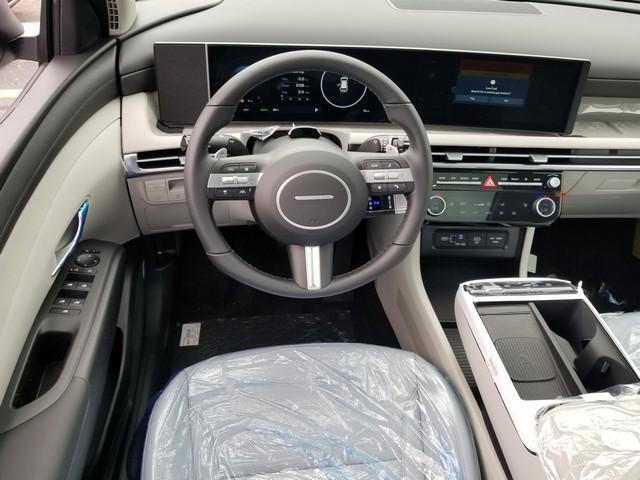 new 2025 Hyundai TUCSON Hybrid car, priced at $38,281