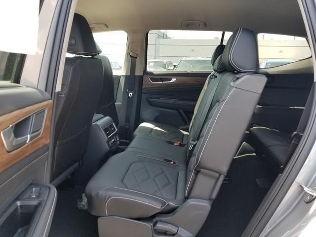 new 2025 Volkswagen Atlas car, priced at $44,783