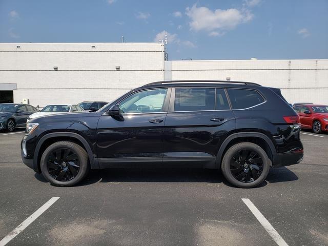 new 2025 Volkswagen Atlas car, priced at $46,925