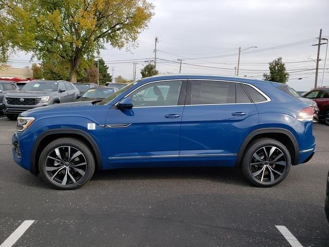 new 2025 Volkswagen Atlas Cross Sport car, priced at $52,747