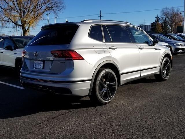 new 2024 Volkswagen Tiguan car, priced at $37,299