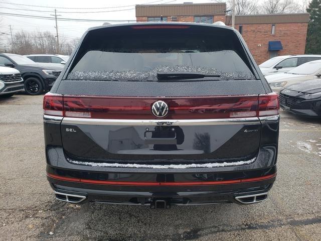 new 2025 Volkswagen Atlas car, priced at $53,822