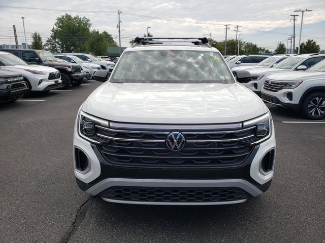 new 2024 Volkswagen Atlas car, priced at $52,284