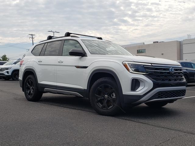 new 2024 Volkswagen Atlas car, priced at $52,284