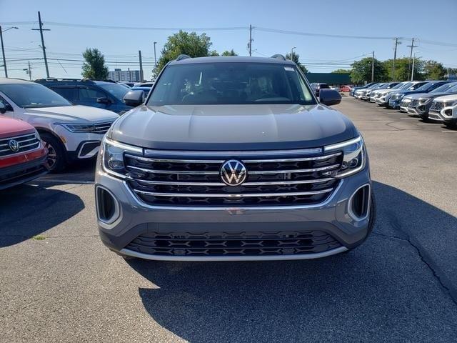 new 2026 Volkswagen Atlas car, priced at $49,580