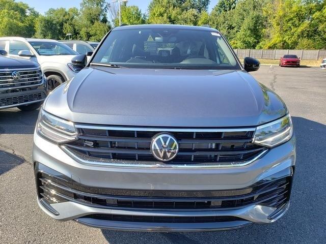 new 2024 Volkswagen Tiguan car, priced at $37,147