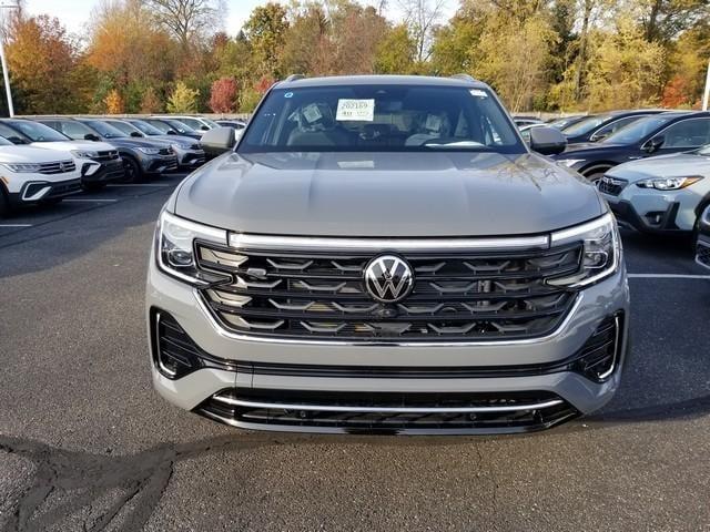 new 2025 Volkswagen Atlas Cross Sport car, priced at $53,428