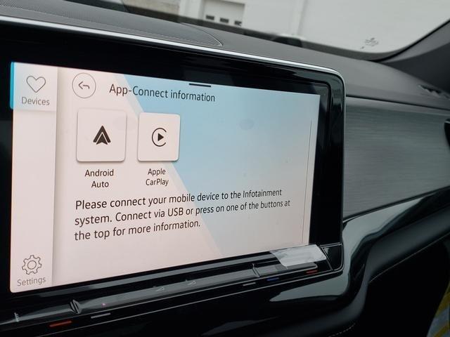 new 2026 Volkswagen Atlas Cross Sport car, priced at $45,851