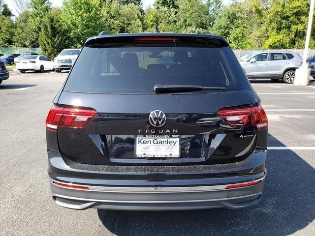 new 2024 Volkswagen Tiguan car, priced at $31,924