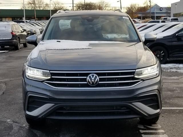 new 2024 Volkswagen Tiguan car, priced at $34,708