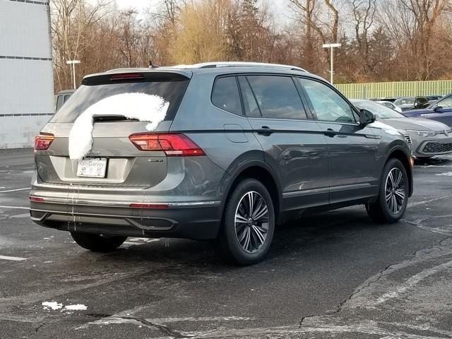 new 2024 Volkswagen Tiguan car, priced at $34,708