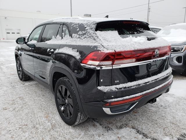 new 2025 Volkswagen Atlas Cross Sport car, priced at $45,687