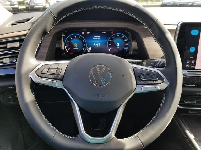 new 2024 Volkswagen Atlas car, priced at $50,384