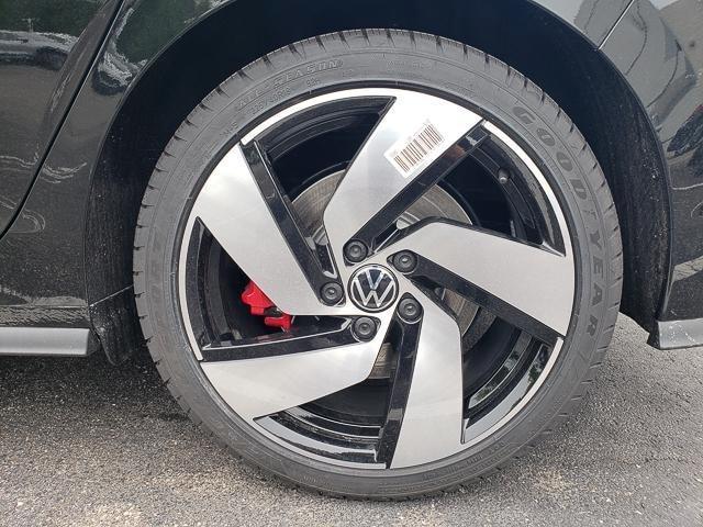 new 2025 Volkswagen Golf GTI car, priced at $33,312