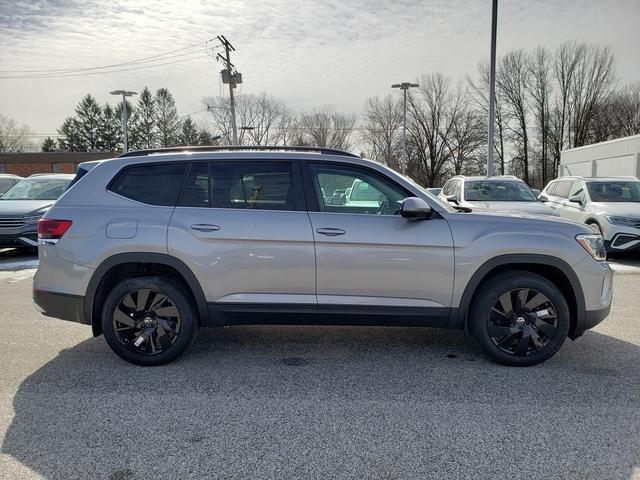 new 2025 Volkswagen Atlas car, priced at $47,560