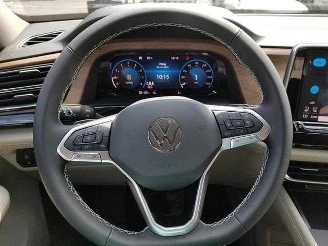 new 2024 Volkswagen Atlas car, priced at $41,007