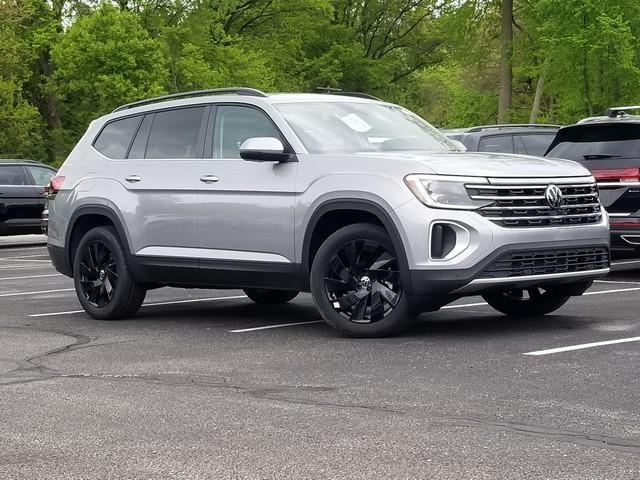 new 2025 Volkswagen Atlas car, priced at $46,327
