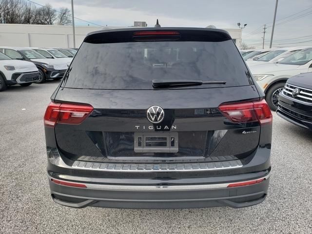 new 2024 Volkswagen Tiguan car, priced at $33,503