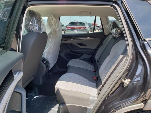 new 2025 Volkswagen Tiguan car, priced at $32,051