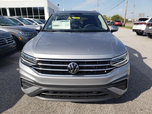 new 2024 Volkswagen Tiguan car, priced at $35,275