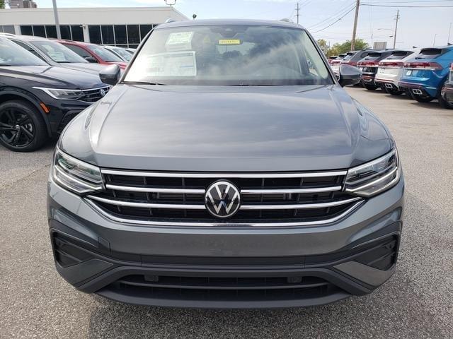 new 2024 Volkswagen Tiguan car, priced at $35,275