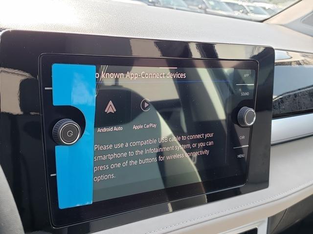 new 2025 Volkswagen Taos car, priced at $32,292