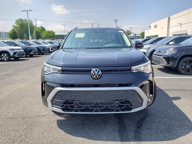 new 2025 Volkswagen Taos car, priced at $32,292