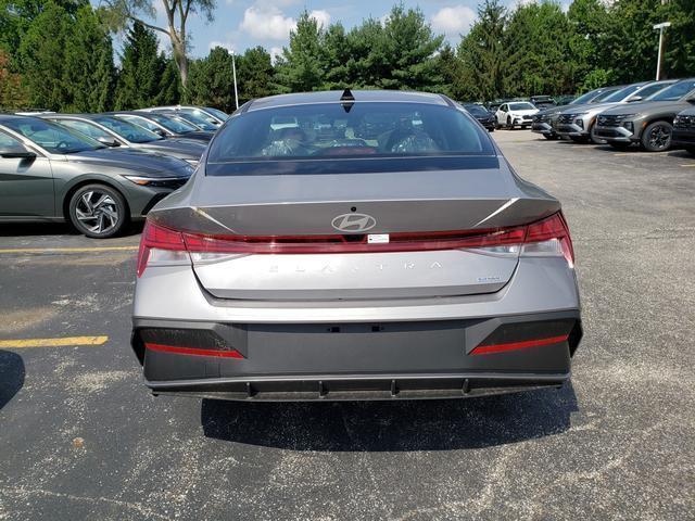 new 2025 Hyundai ELANTRA HEV car, priced at $26,667