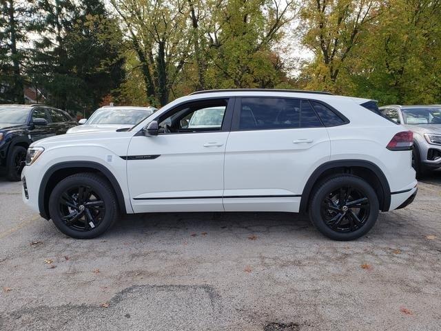 new 2025 Volkswagen Atlas Cross Sport car, priced at $50,033