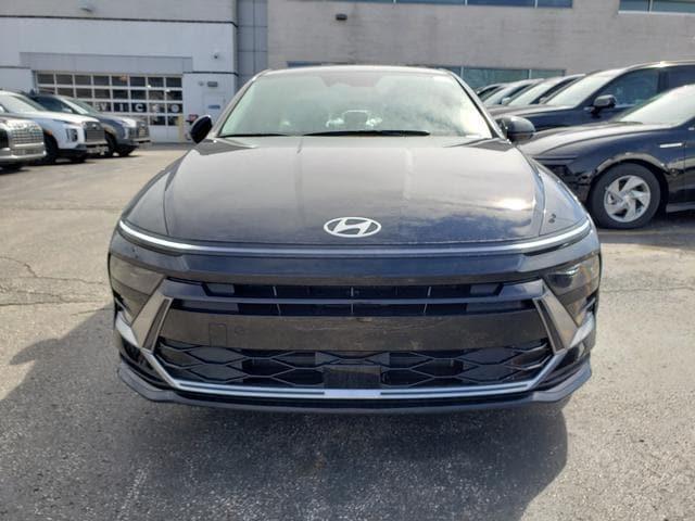 new 2025 Hyundai Sonata Hybrid car, priced at $32,031
