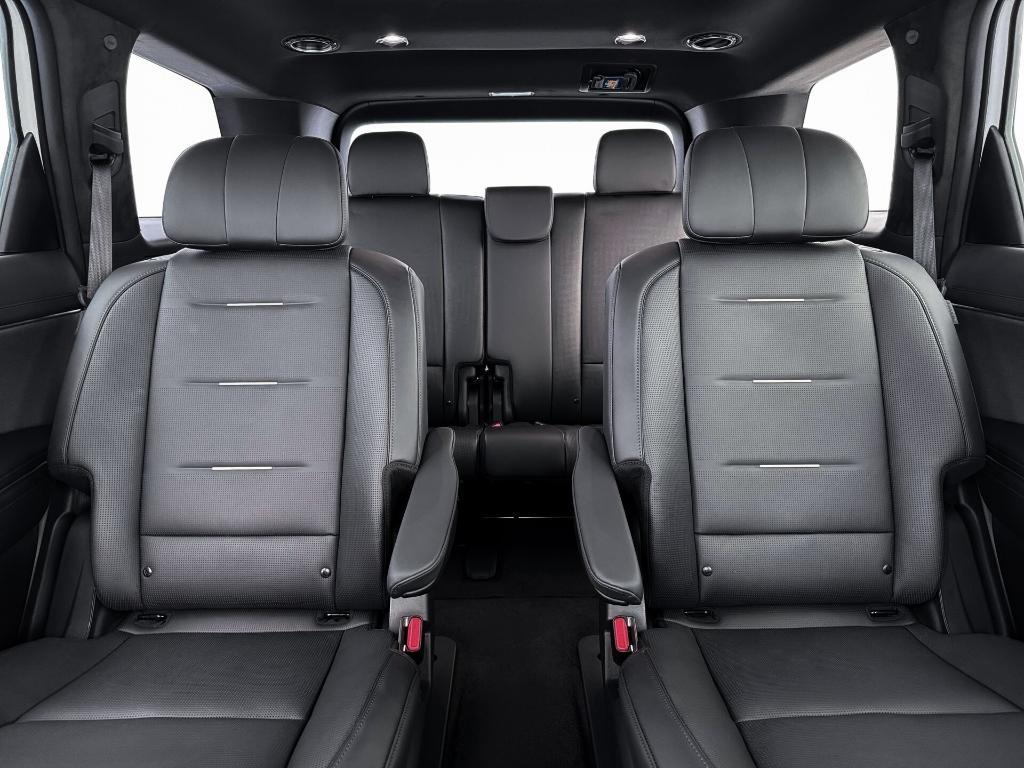 new 2026 Hyundai Palisade Hybrid car, priced at $60,995