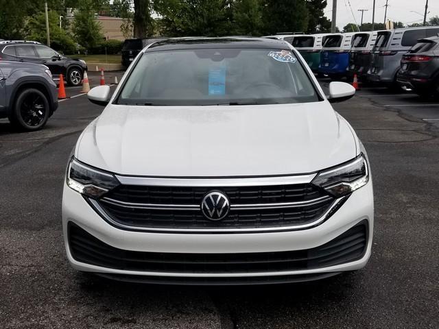 used 2024 Volkswagen Jetta car, priced at $22,500