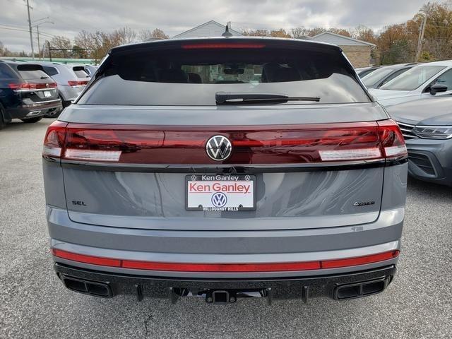 new 2025 Volkswagen Atlas Cross Sport car, priced at $50,033