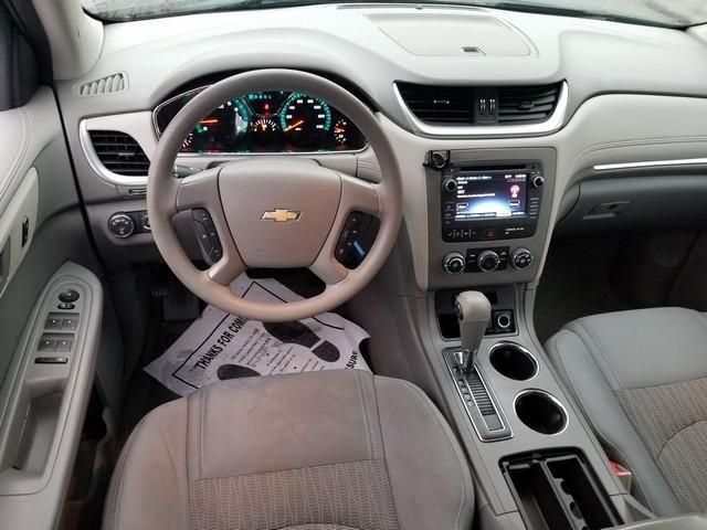 used 2017 Chevrolet Traverse car, priced at $11,400