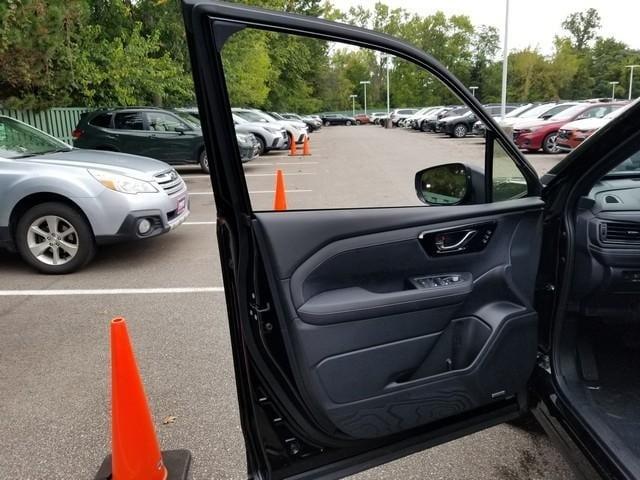 new 2025 Subaru Forester car, priced at $40,170