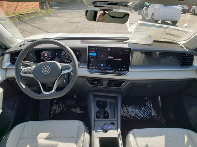 new 2025 Volkswagen Tiguan car, priced at $36,855