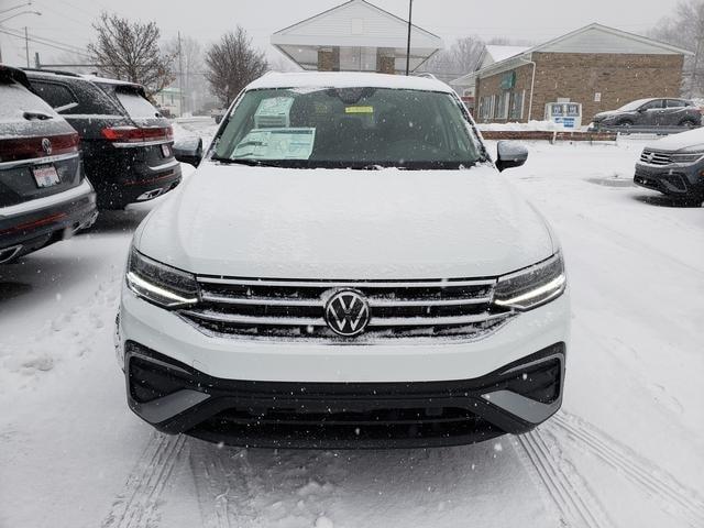 new 2024 Volkswagen Tiguan car, priced at $34,535