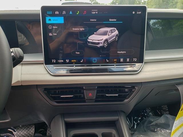 new 2025 Volkswagen Tiguan car, priced at $35,589