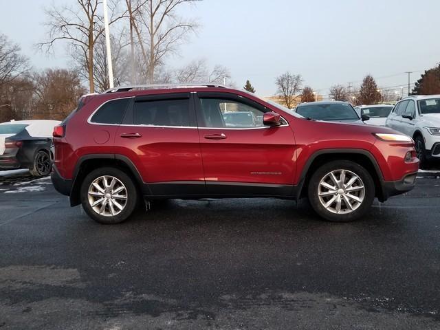 used 2017 Jeep Cherokee car, priced at $16,000